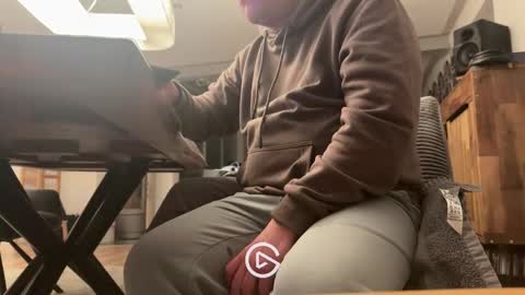 ueberdruck01 online show from 03/16/26, 08:24