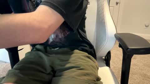 Snapshot of ufjsvskcn chatting on 03/30/26, 12:33 Love Lain online show from 03/30/26, 12:33