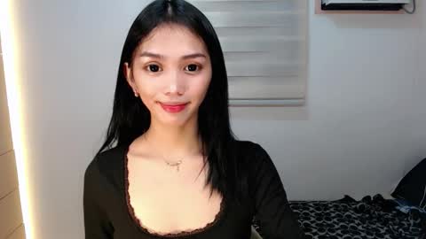 Snapshot of ughliah chatting on 09/22/25, 09:44 urbbgirl alliah online show from 09/22/25, 09:44