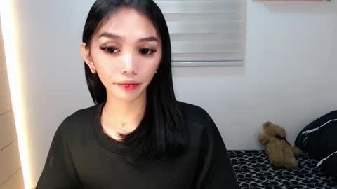 Snapshot of ughliah chatting on 09/26/25, 04:33 urbbgirl alliah online show from 09/26/25, 04:33