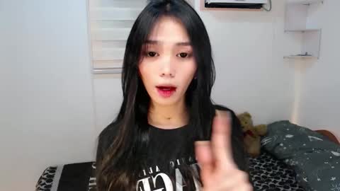 Snapshot of ughliah chatting on 10/06/25, 01:41 urbbgirl alliah online show from 10/06/25, 01:41