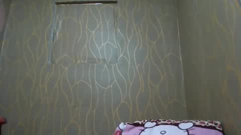 Snapshot of uglypinay69 chatting on 01/22/25, 06:42 neth online show from 01/22/25, 06:42