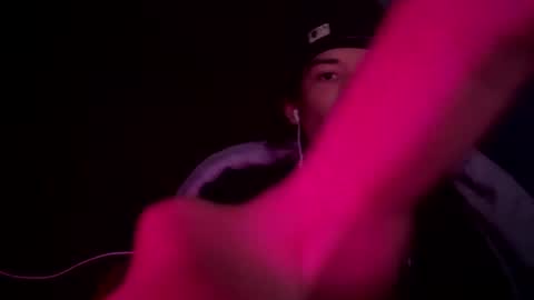 Snapshot of uhdummy chatting on 12/25/24, 04:43 snap mixedaddyx ig drexdummy online show from 12/25/24, 04:43