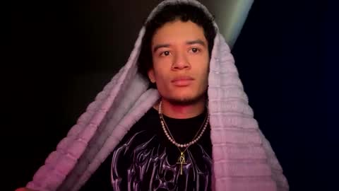 Snapshot of uhdummy chatting on 01/24/25, 08:11 snap mixedaddyx ig drexdummy online show from 01/24/25, 08:11