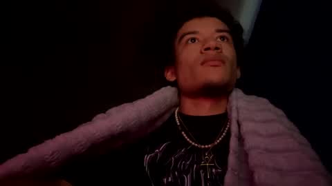 Snapshot of uhdummy chatting on 01/25/25, 12:17 snap mixedaddyx ig drexdummy online show from 01/25/25, 12:17