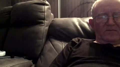 ukcock699196923 online show from 10/12/25, 07:35