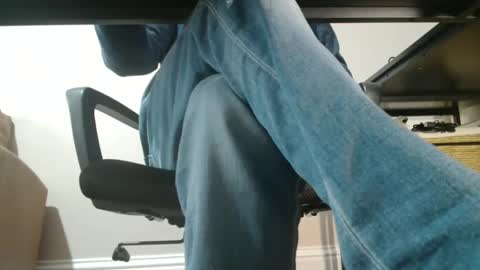 ukguynxtdr online show from 12/16/24, 12:16