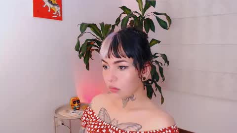 Martina online show from 09/29/25, 01:00