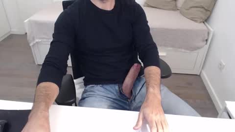 Ulep online show from 11/25/25, 10:48