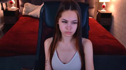 Ulia online show from 03/07/26, 05:26