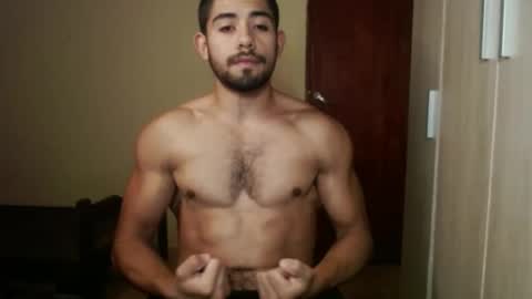 Snapshot of uliseshot450305 chatting on 02/02/25, 03:49 Ulises Gomez online show from 02/02/25, 03:49