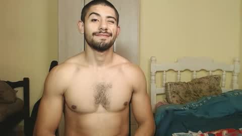 Snapshot of uliseshot450305 chatting on 02/12/25, 12:58 Ulises Gomez online show from 02/12/25, 12:58