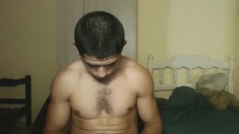 Snapshot of uliseshot450305 chatting on 02/27/25, 12:43 Ulises Gomez online show from 02/27/25, 12:43