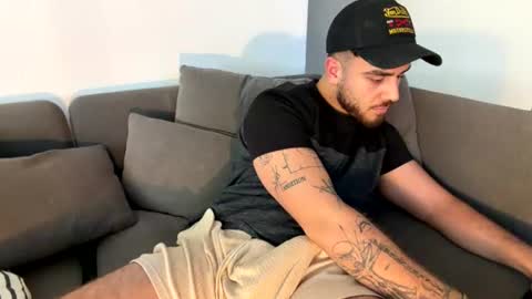 Snapshot of ulisesroca chatting on 07/19/26, 02:21 ulisesroca online show from 07/19/26, 02:21