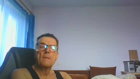 Snapshot of ulmeni4 chatting on 02/03/26, 07:24 ulmeni4 online show from 02/03/26, 07:24