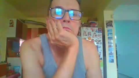 Snapshot of ulmeni4 chatting on 02/13/26, 02:46 ulmeni4 online show from 02/13/26, 02:46