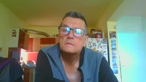 Snapshot of ulmeni4 chatting on 04/07/26, 07:42 ulmeni4 online show from 04/07/26, 07:42