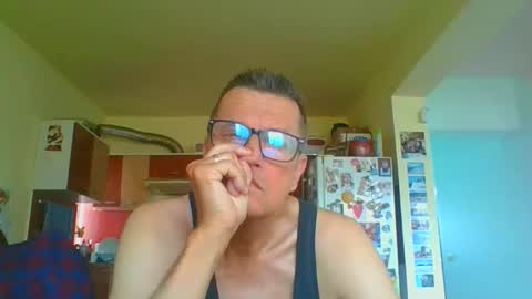 Snapshot of ulmeni4 chatting on 04/08/26, 07:41 ulmeni4 online show from 04/08/26, 07:41