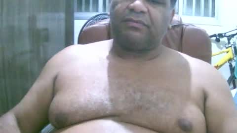 Snapshot of ulmo_br chatting on 11/05/25, 12:54 ulmo_br online show from 11/05/25, 12:54