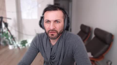 Snapshot of ultratoaster chatting on 01/21/25, 10:08 ultratoaster online show from 01/21/25, 10:08