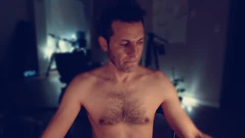 Snapshot of ultratoaster chatting on 02/07/25, 08:01 ultratoaster online show from 02/07/25, 08:01