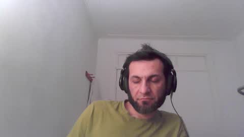 ultratoaster online show from 12/17/25, 05:57