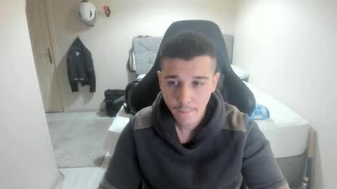 hi im mike tyson -  online show from 11/06/25, 08:54