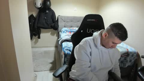 hi im mike tyson -  online show from 02/07/26, 08:12