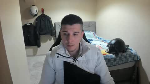 Snapshot of ulxer chatting on 03/30/26, 07:15 hi im mike tyson - online show from 03/30/26, 07:15