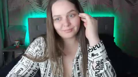 Ulyana online show from 01/11/25, 02:25