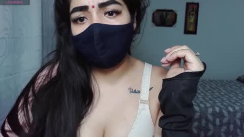 umarani online show from 10/03/25, 01:08