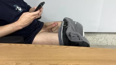 Snapshot of umcaradesaltoalto chatting on 10/21/25, 10:43 umcaradesaltoalto online show from 10/21/25, 10:43