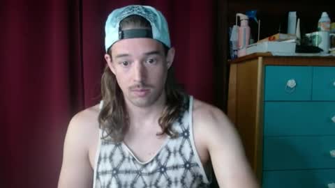 Snapshot of umphreak42 chatting on 09/12/25, 03:12 Andrew online show from 09/12/25, 03:12