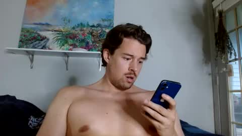 Snapshot of umphreak42 chatting on 07/17/26, 10:03 Andrew online show from 07/17/26, 10:03