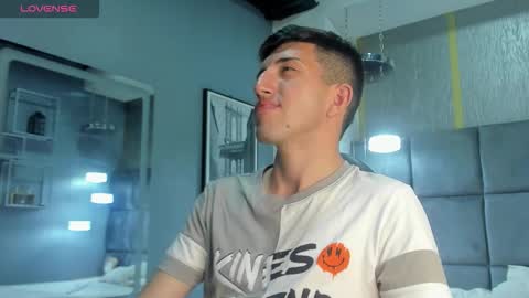 Un Slutty online show from 09/22/25, 09:06