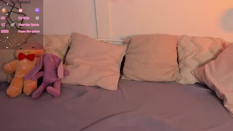 Una  online show from 01/03/25, 09:15