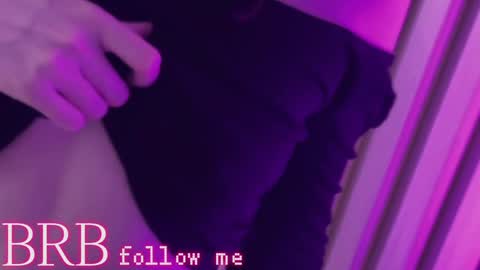 Una  online show from 01/15/25, 12:25