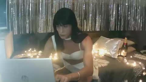 unadiosa online show from 09/16/25, 05:47