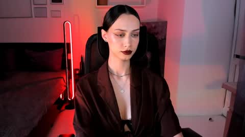 Snapshot of unaericaabistrong chatting on 04/23/26, 06:43 unaericaabistrong online show from 04/23/26, 06:43