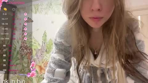 Snapshot of unarks chatting on 01/08/26, 06:10 unarks online show from 01/08/26, 06:10