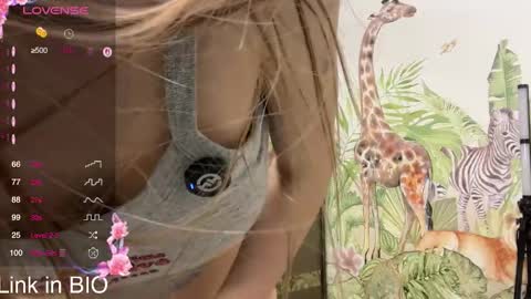 Snapshot of unarks chatting on 03/10/26, 05:51 unarks online show from 03/10/26, 05:51