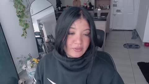 Franchesca  online show from 11/05/25, 07:25