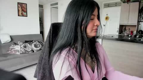 Snapshot of unatatuada chatting on 04/13/26, 08:36 Franchesca online show from 04/13/26, 08:36