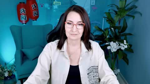 UnaTera online show from 11/03/25, 09:10