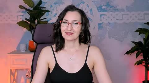 UnaTera online show from 12/01/25, 09:36