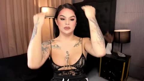 Lady tan online show from 10/17/25, 06:43