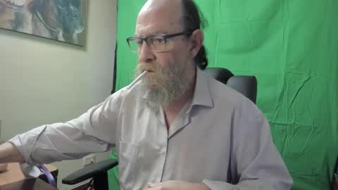 Snapshot of uncle_hottiecb chatting on 03/16/26, 04:55 Uncle Hottie online show from 03/16/26, 04:55