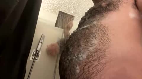 Snapshot of uncle_seabiscuit chatting on 03/09/26, 01:20 Chris online show from 03/09/26, 01:20