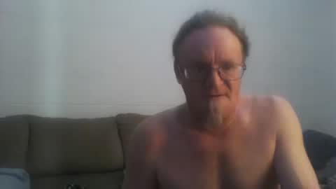 unclemuff online show from 12/02/25, 01:17