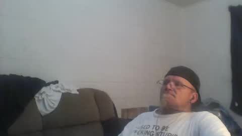 unclemuff online show from 12/23/25, 03:04